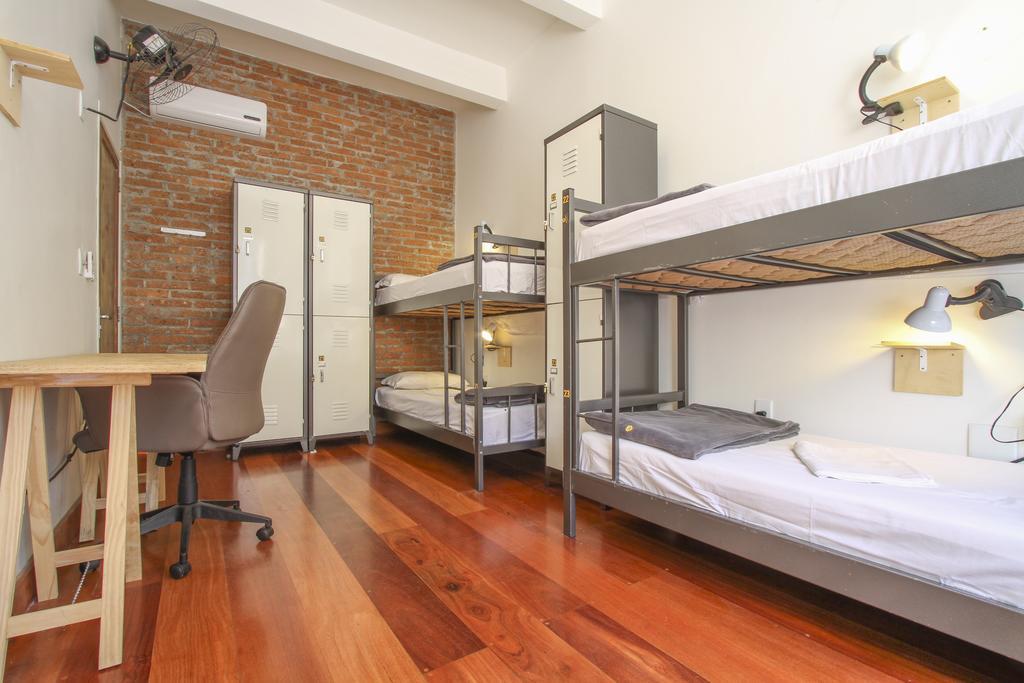 Brick Hostel ปอร์โตอัลเลเกร ภายนอก รูปภาพ