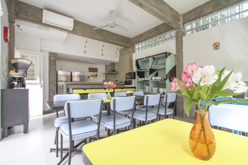 Brick Hostel ปอร์โตอัลเลเกร ภายนอก รูปภาพ