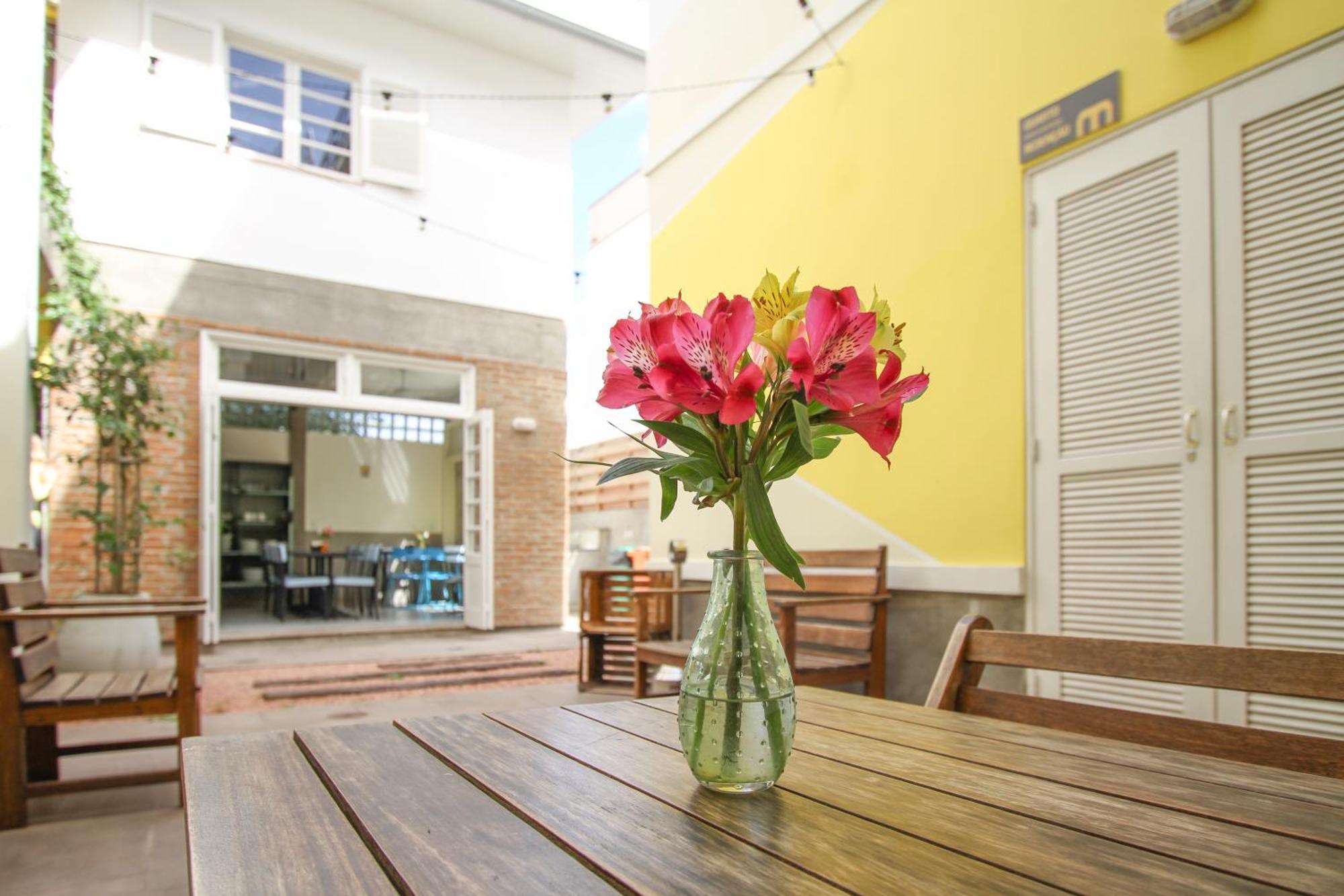 Brick Hostel ปอร์โตอัลเลเกร ภายนอก รูปภาพ