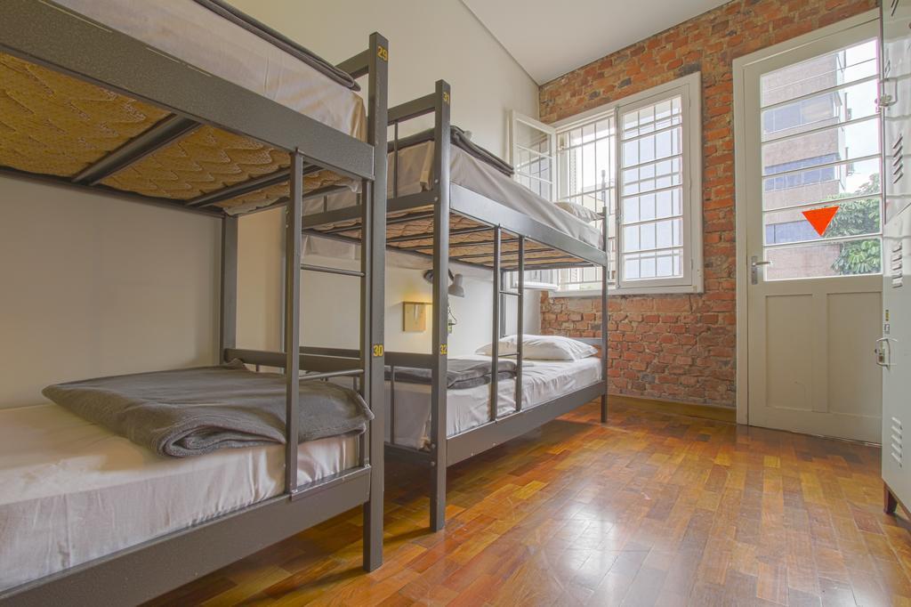Brick Hostel ปอร์โตอัลเลเกร ภายนอก รูปภาพ
