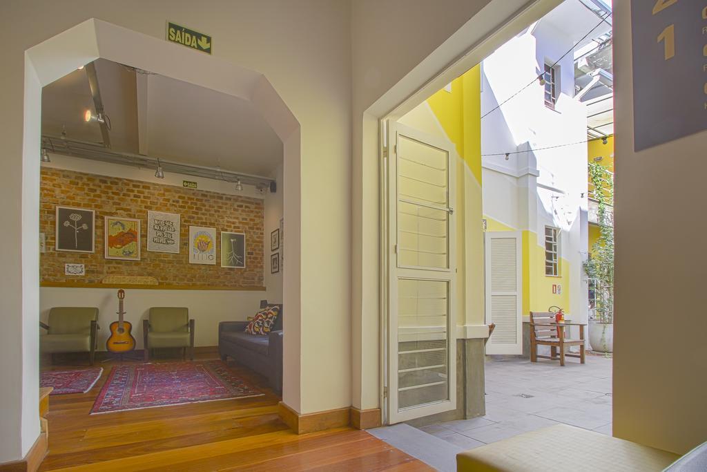 Brick Hostel ปอร์โตอัลเลเกร ภายนอก รูปภาพ