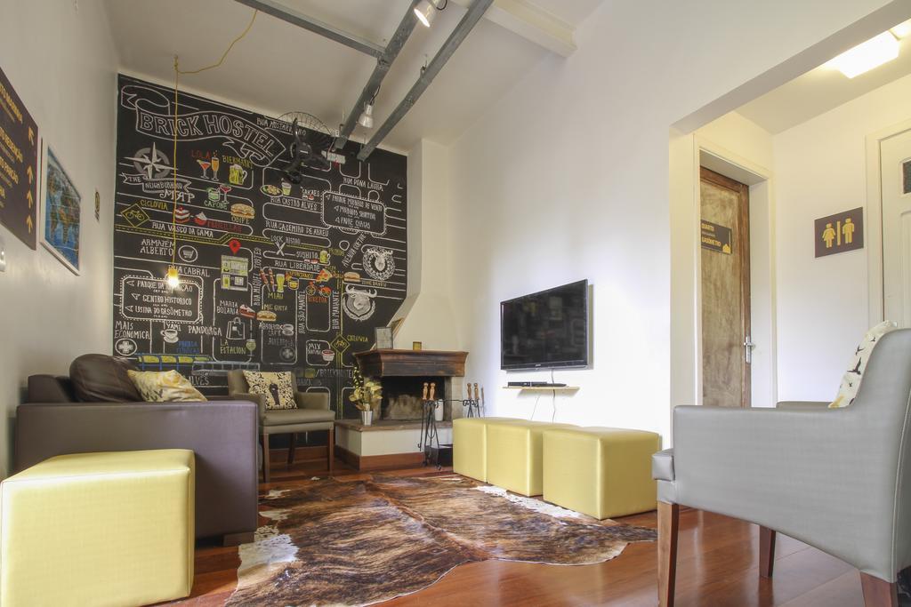 Brick Hostel ปอร์โตอัลเลเกร ภายนอก รูปภาพ