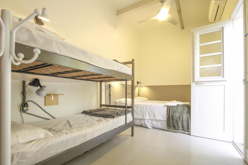 Brick Hostel ปอร์โตอัลเลเกร ภายนอก รูปภาพ